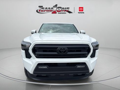 New 2026 Toyota Tacoma SR5 AWD/4WD image 3