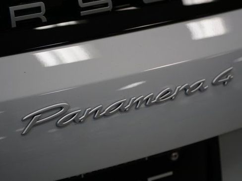 New 2026 Porsche Panamera 4 image 9