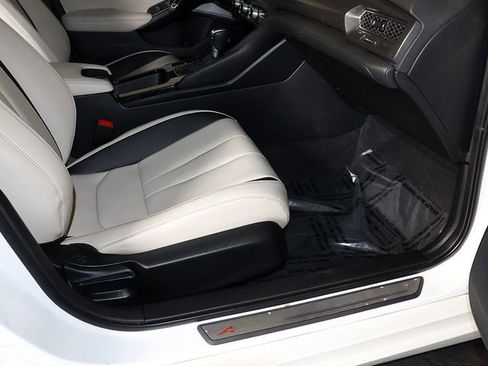 Certified 2023 Acura Integra A-Spec FWD image 33