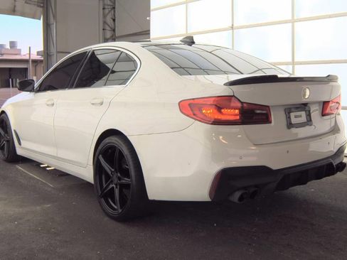 Used 2019 BMW 530i w/ Convenience Package RWD image 11