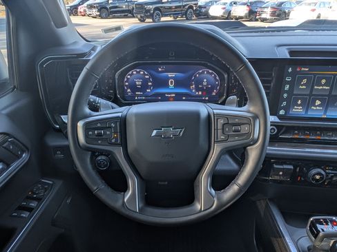 Used 2025 Chevrolet Silverado 1500 LT Trail Boss w/ LT Trail Boss Premium Package image 23