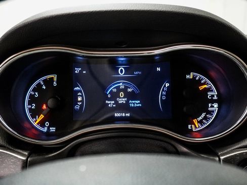 Used 2016 Jeep Grand Cherokee Limited image 31