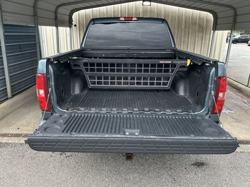 Used 2010 Chevrolet Silverado 1500 LT w/ Texas Edition image 28