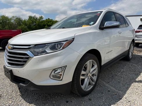 Used 2019 Chevrolet Equinox Premier AWD/4WD image 2