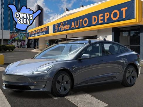 Used 2023 Tesla Model 3 Standard Range RWD image 1