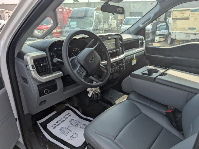 New 2026 Ford F350 XL w/ XL Chrome Package AWD/4WD image 14