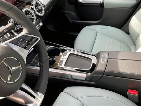New 2026 Mercedes-Benz GLB 250 GLB 250 image 8