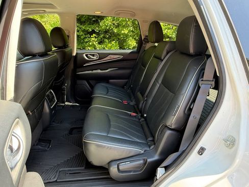 Used 2020 INFINITI QX60 Luxe w/ Essential Package AWD/4WD image 16