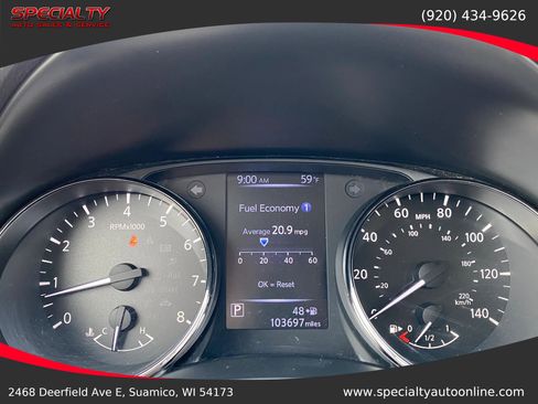 Used 2018 Nissan Rogue Sport SV w/ SV Technology Package AWD/4WD image 18