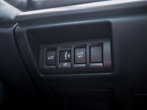 Used 2023 Subaru Outback Touring XT AWD/4WD image 26
