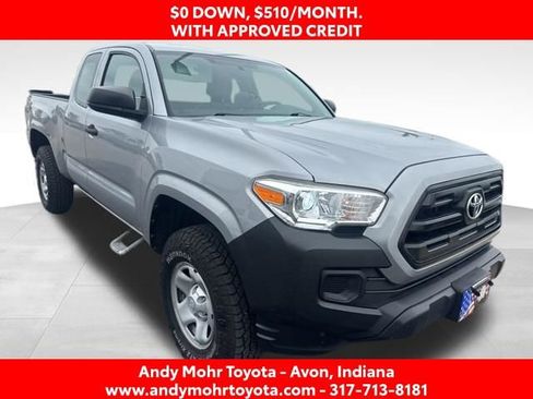 Used 2017 Toyota Tacoma SR RWD image 1