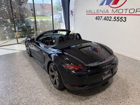 Used 2018 Porsche 718 Boxster S RWD image 6