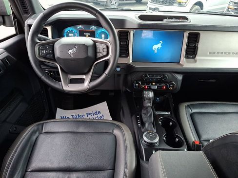 Used 2025 Ford Bronco Outer Banks AWD/4WD image 11
