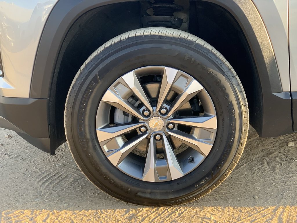 Certified 2026 Chevrolet Equinox LT FWD image 31