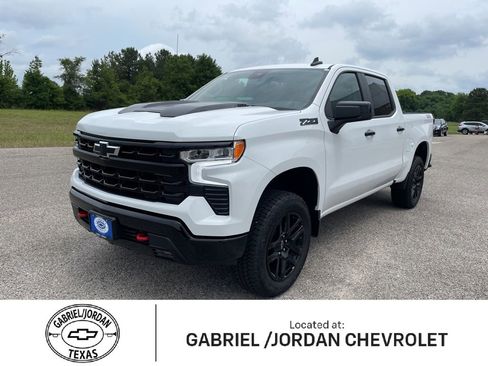New 2026 Chevrolet Silverado 1500 LT Trail Boss AWD/4WD image 1