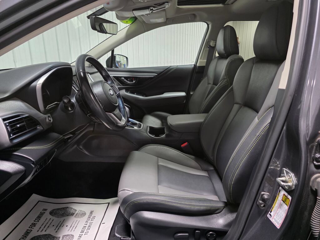 Used 2020 Subaru Outback Onyx Edition XT AWD/4WD image 9