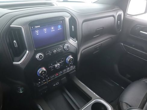 Used 2019 GMC Sierra 1500 Denali w/ Denali Ultimate Package AWD/4WD image 28