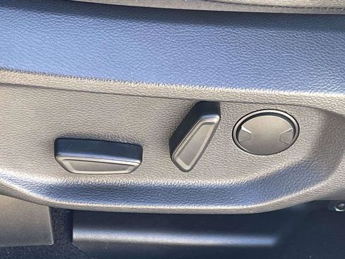 New 2025 Ford Ranger Lariat w/ FX4 Off-Road Package image 14