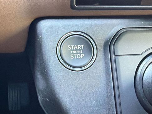 New 2026 Land Rover Defender 110 S image 26