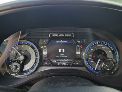 Used 2019 RAM 1500 Limited AWD/4WD image 30