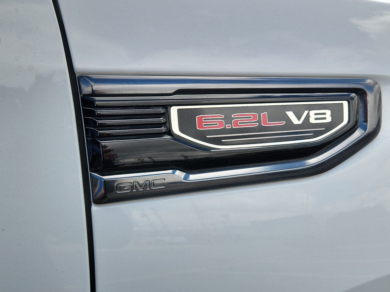 Used 2023 GMC Sierra 1500 AT4 w/ AT4 Preferred Package AWD/4WD image 7