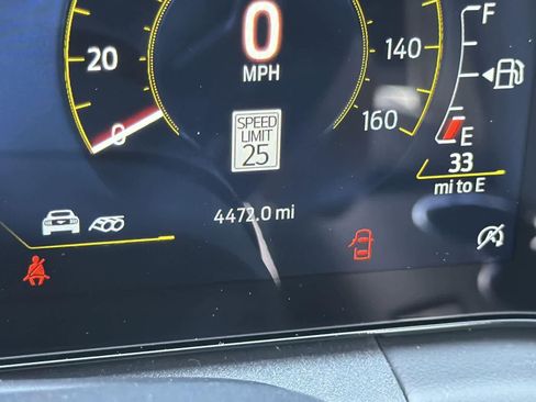 Used 2025 Ford Mustang GT Premium image 19