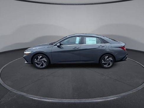 New 2026 Hyundai Elantra Limited FWD image 6