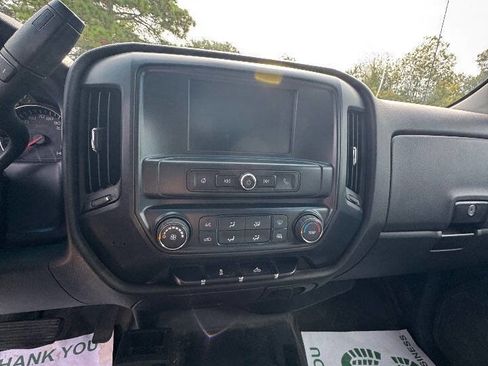 Used 2018 Chevrolet Silverado 2500 W/T w/ WT Convenience Package image 13