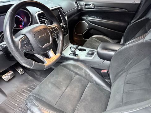 Used 2014 Jeep Grand Cherokee SRT8 w/ Luxury Group II image 9