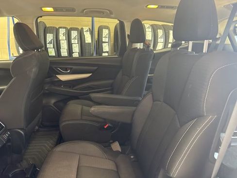Used 2021 Subaru Ascent Premium w/ Convenience Package image 11