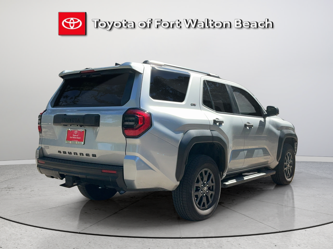 Used 2026 Toyota 4Runner SR5 RWD image 4