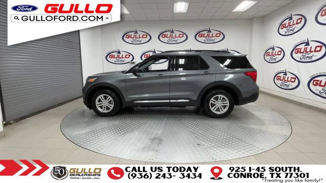 Used 2024 Ford Explorer XLT w/ Equipment Group 202A AWD/4WD image 5