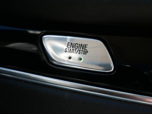 Certified 2023 Buick Enclave Avenir w/ Trailering Package, 5000 lbs. image 29