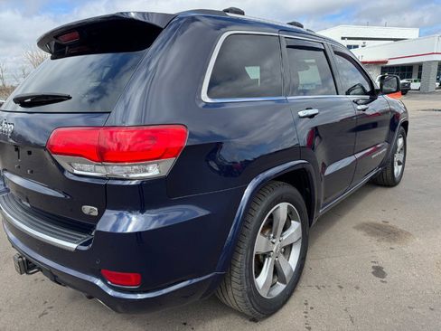 Used 2014 Jeep Grand Cherokee Overland w/ Advanced Technology Group image 11