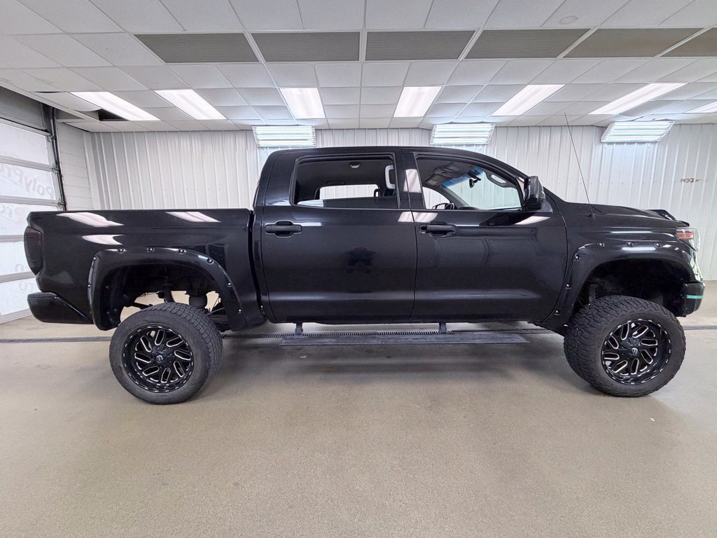 Used 2014 Toyota Tundra SR5 w/ SR5 Upgrade Package AWD/4WD image 5