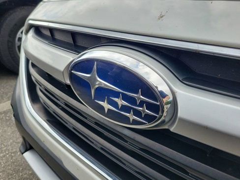 Used 2022 Subaru Outback Limited AWD/4WD image 11