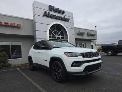 Used 2024 Jeep Compass Latitude w/ Convenience Group