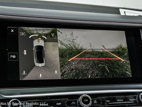 New 2025 Bentley Flying Spur Plug-In Hybrid image 46