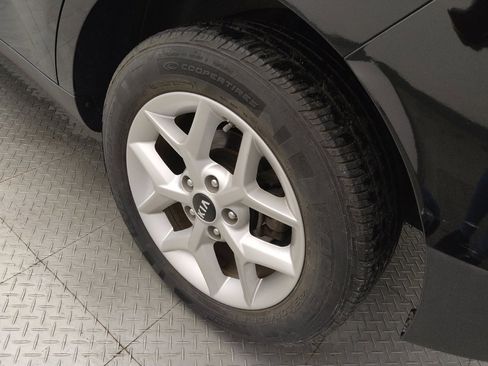Used 2021 Kia Soul S FWD image 31