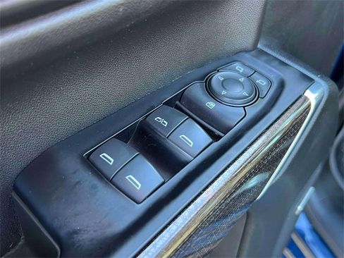 Used 2019 Chevrolet Silverado 1500 RST image 18