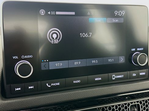 Used 2025 Honda Civic Sport image 21