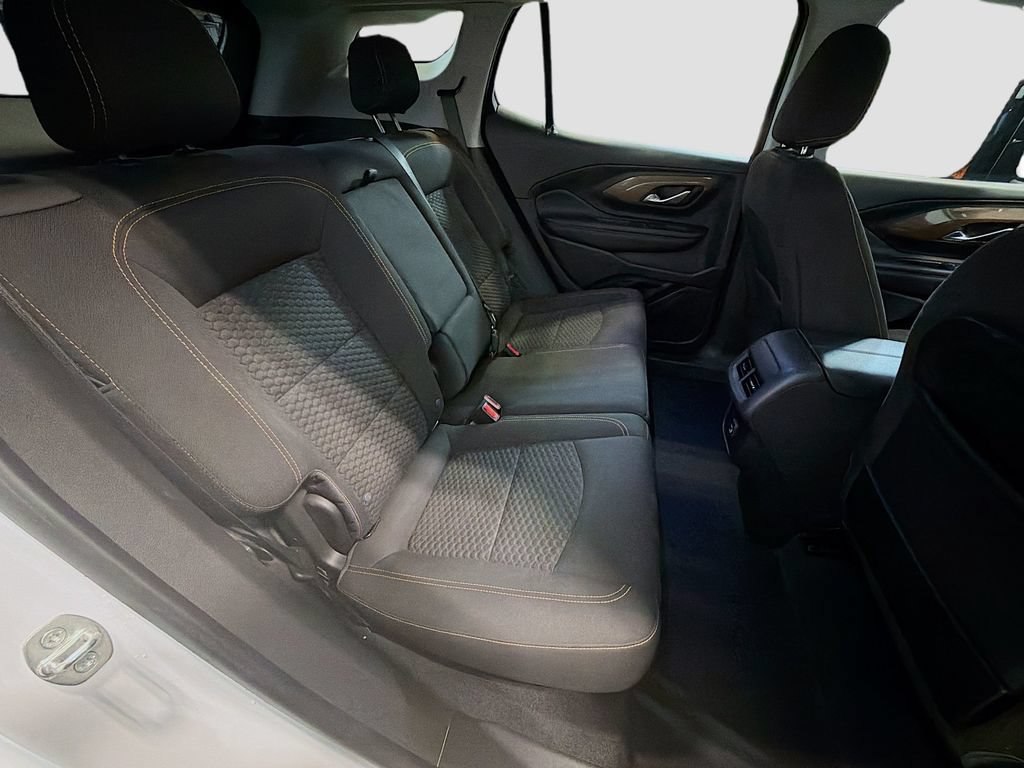 Used 2021 GMC Terrain SLE FWD image 27