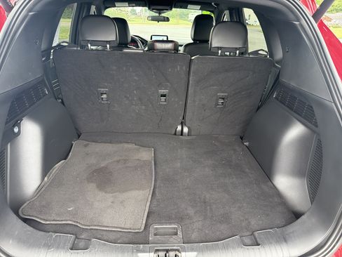 Used 2024 Ford Escape ST-Line AWD/4WD image 5