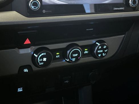 Used 2021 Toyota Tacoma SR5 image 21