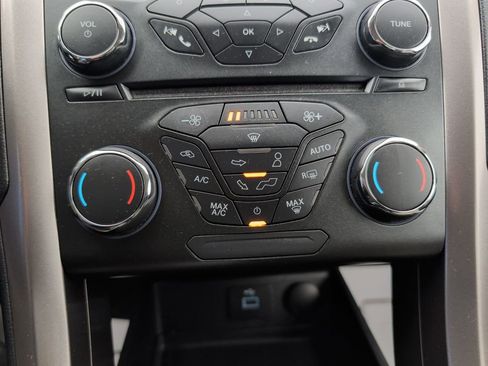 Used 2017 Ford Fusion S image 15