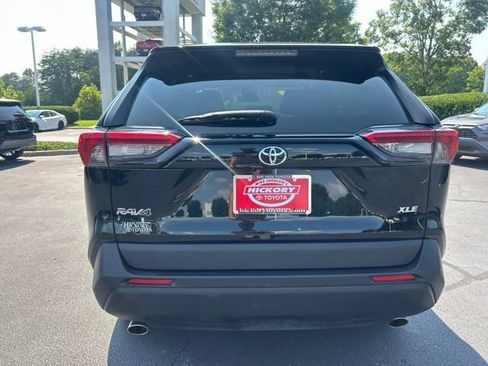 Used 2025 Toyota RAV4 XLE FWD image 8