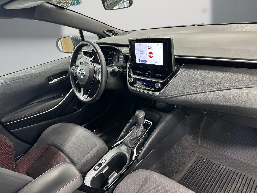 Used 2023 Toyota Corolla SE w/ SE Premium Package FWD image 16