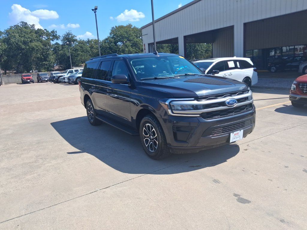 Used 2024 Ford Expedition Max XLT AWD/4WD image 6