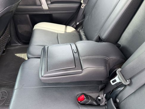 Used 2023 Toyota 4Runner Limited AWD/4WD image 20