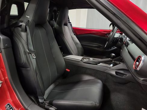 Used 2023 MAZDA MX-5 Miata Grand Touring RWD image 23